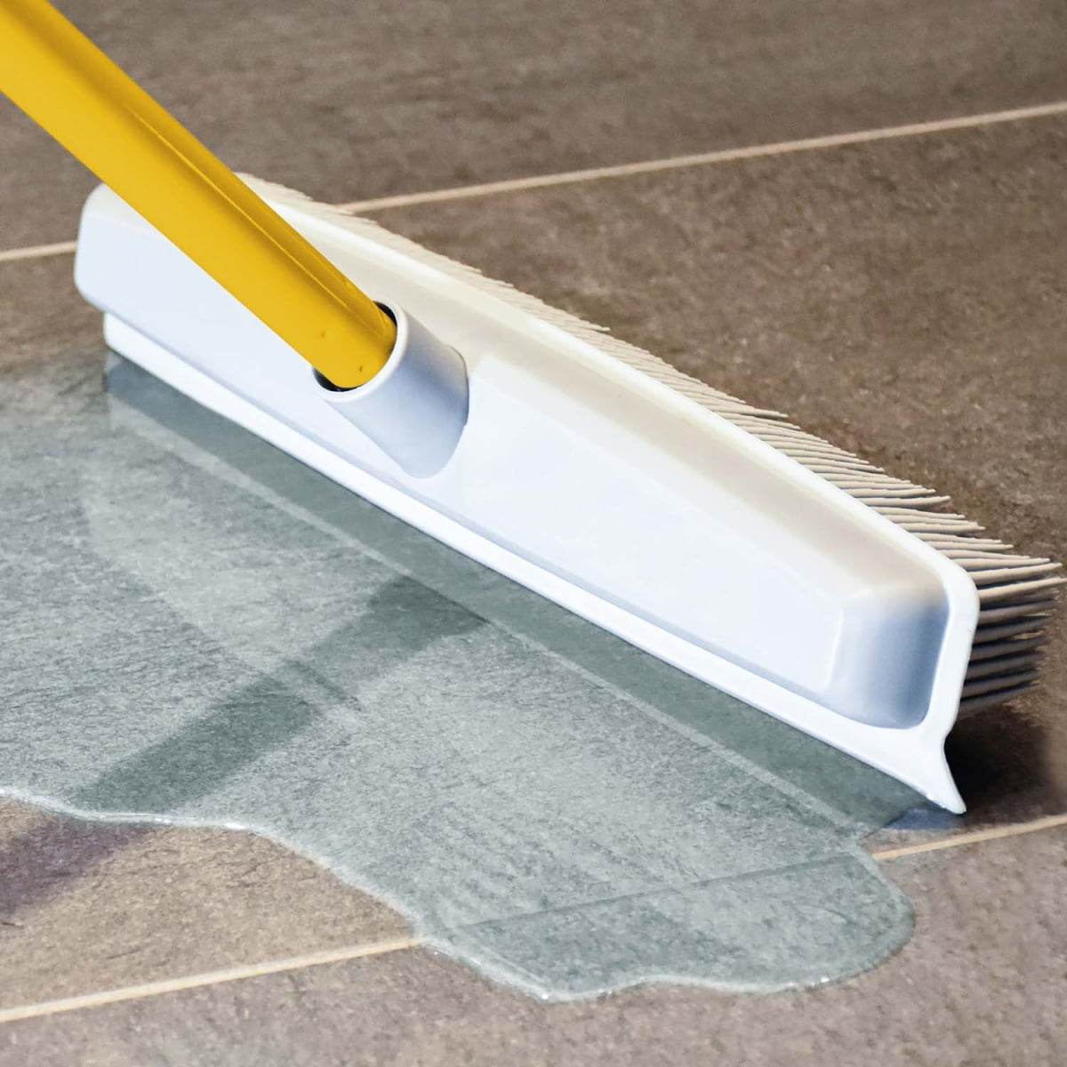 APEX RUBBER BROOM - Image 3