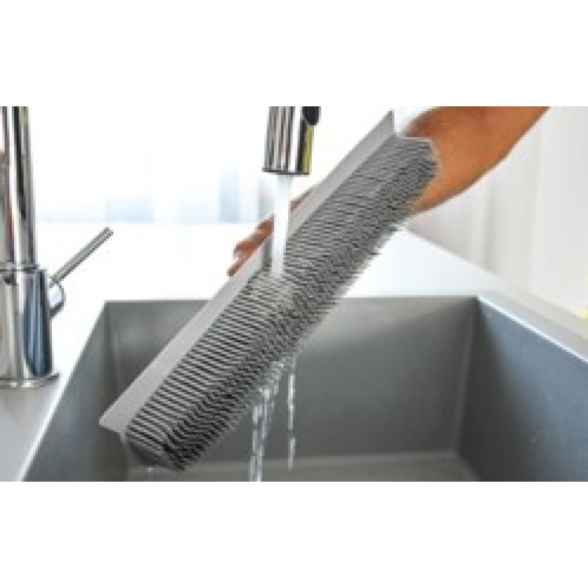 APEX RUBBER BROOM - Image 4