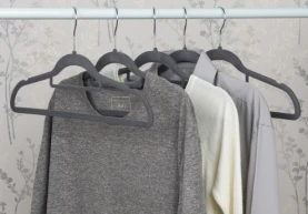 FLOCKING HANGER 5pcs - Image 2