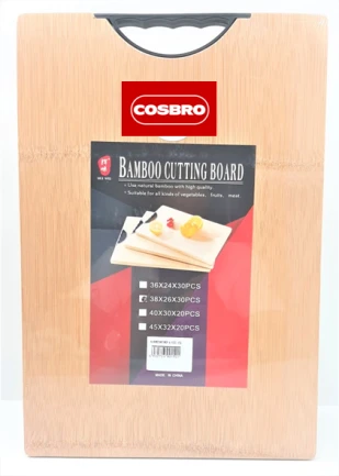 BAMBOO CUTTING BOARD  38X26X1,8 cm